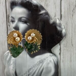 Signed Kramer Clip On Green Semi Precious Stone Pearls Gold Tone 1950s Earrings